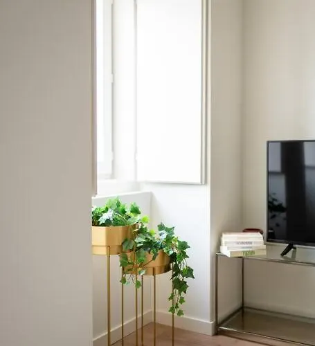 Pardal 1a - Boutique 2 Bed شقة